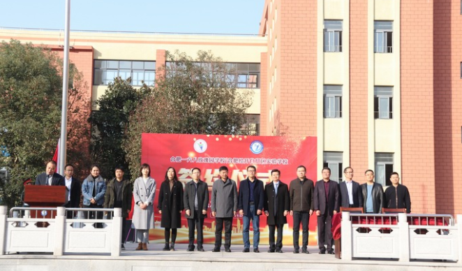 �Ϸ�һ����õ��@�WУ�c�Ϸʽ��_���Q�^���WУ����������