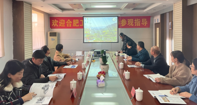 �Ϸʹ��I�WУ�{���������� ���\�����C