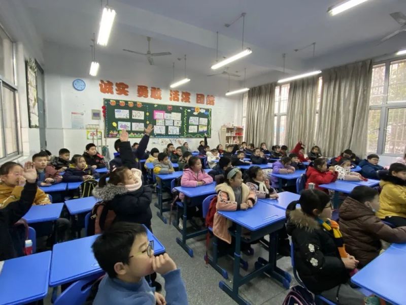 �L��С�ྰ��У�^(q��)����4������L���M�n���fͨ��