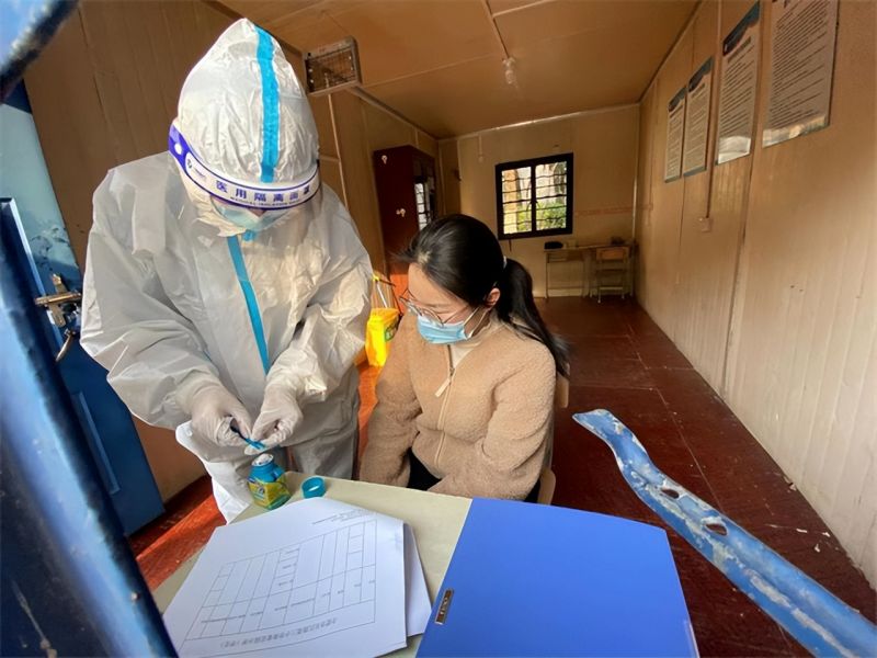 �Ϸ����L��С���Ļ��@У�^�����ߌ����ݾ������ΰ�ȫ����