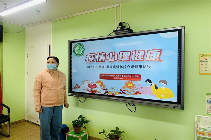 �Ϸ��а��c·�׃��@�������F����֮��ֈ@�����ߡ�·ͬ���������