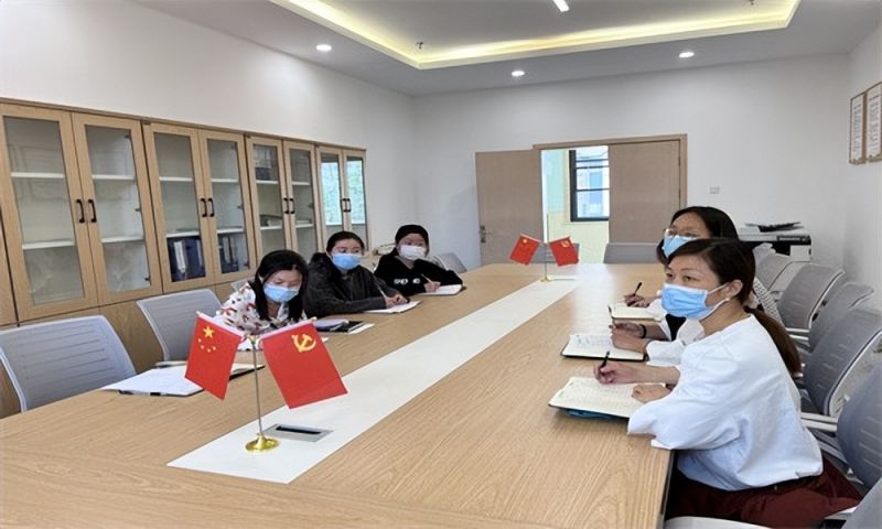 �Ϸ�����Ϫ�����׃��@��һ���нM���}�����҃��Α����Ч�M��