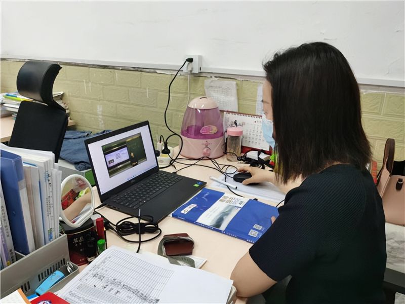 �Ϸ��д����׽������F���@����꼉�M�_չ��С㕽Ӿ��ό��}�v��