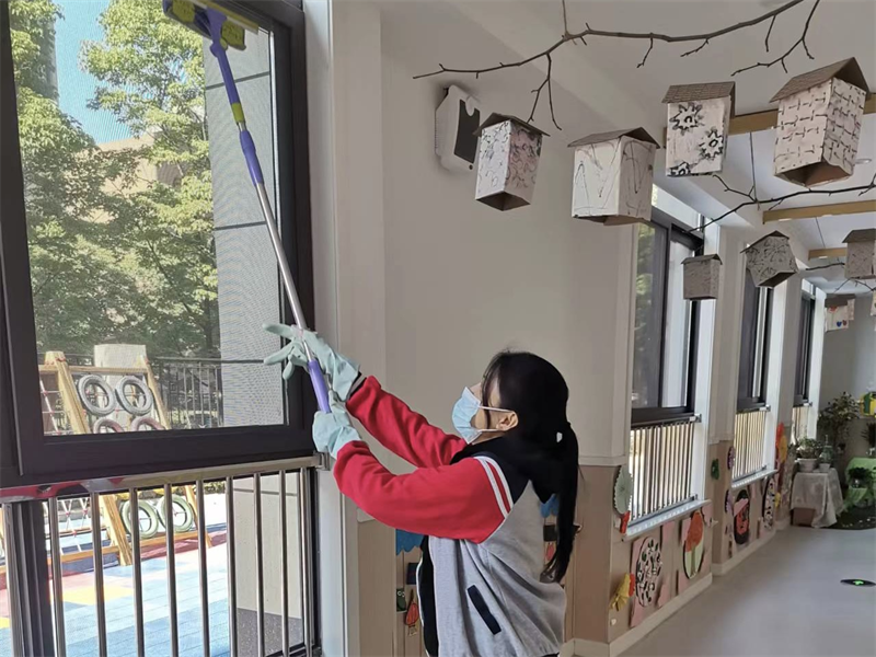 �Ϸ������v�׽̼��F(tu��n)�����ￂ�@�_(k��i)չ��(ji��)�󷵈@��(zh��n)�乤��