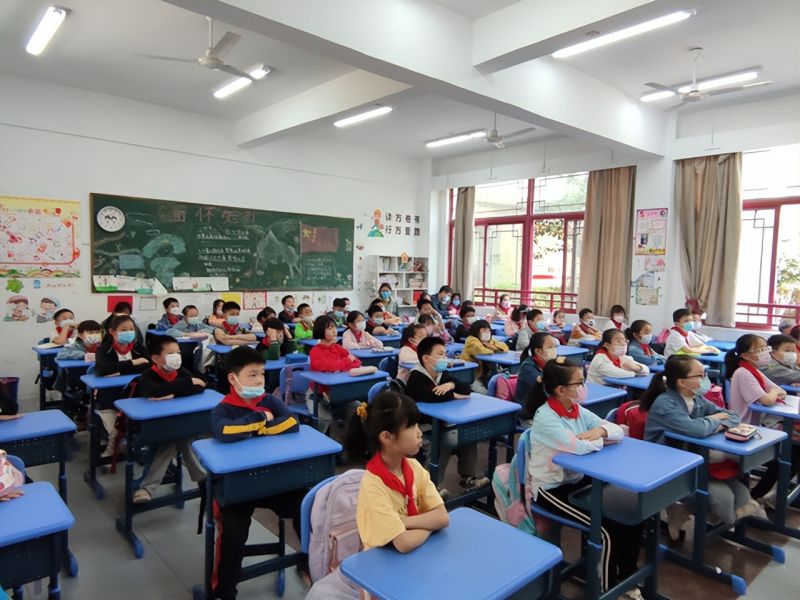 �Ϸ������b��С�Wչ�w���n���L���������дٳ��L