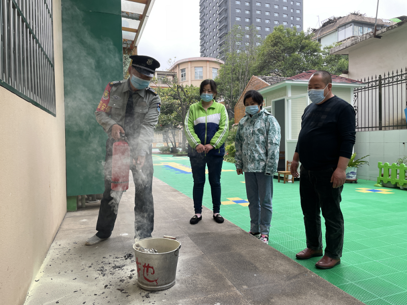 �Ϸ����p���׃��@�������F(tu��n)���@�e��ʳ��������ȫ�ݾ�