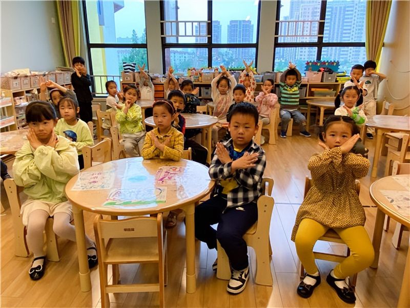 �Ϸ��а��׽������F����֮��ֈ@���I�B��ȫ�� ����������