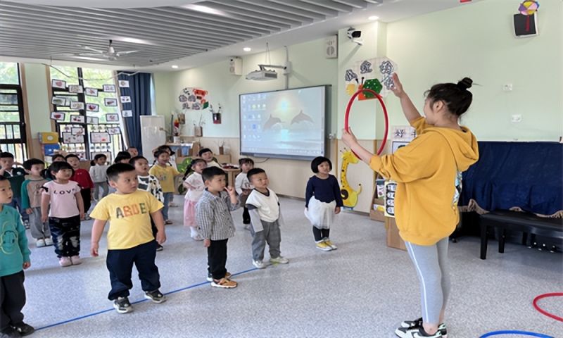 �Ϸ�����Ϫ�����׃��@��һ���нM���}�����҃��Α����Ч�M��