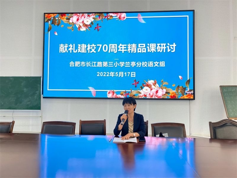 �Ϸ����L��С�mͤ��У���۽��Z�����B ���쾫Ʒ�n��