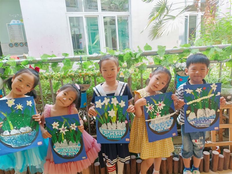 �Ϸ������v�׽̼��F���v�@�^�а��_չ�L�����