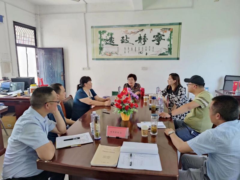 ���c�и���С�W����ɳС�W���o��С�W��̽�p�p�������|�n�ý̌W