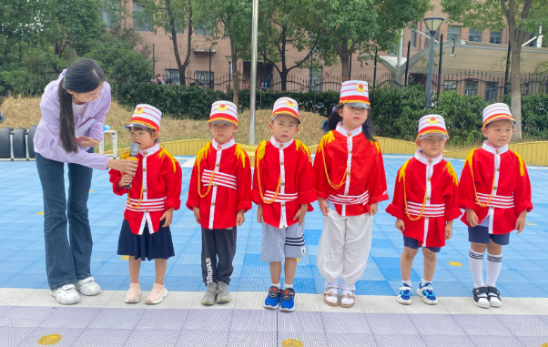 �Ϸ����p���׃��@�������F(tu��n)��Ȼ�ӷֈ@���옷�^��� ��ȫӛ����