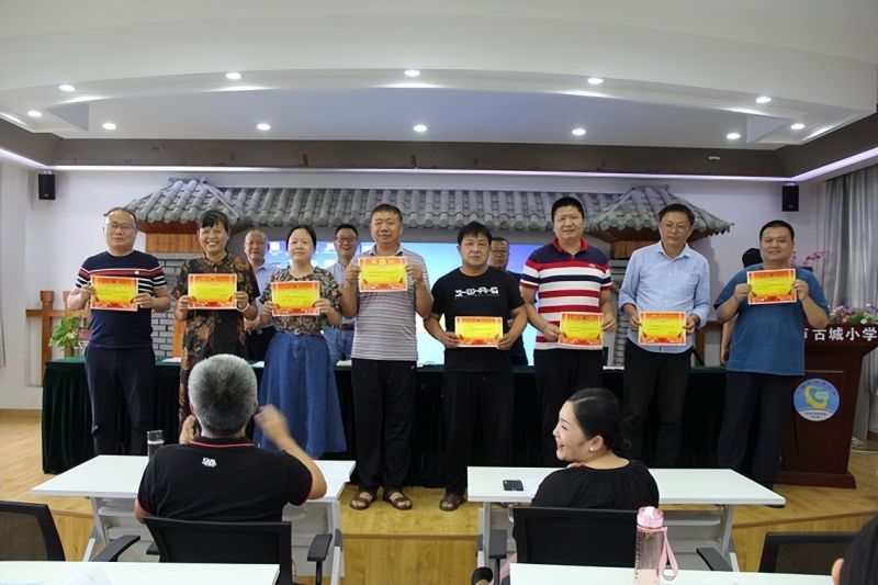 �Ϸ��йų�С�W������ʼ���� ��ȫ������