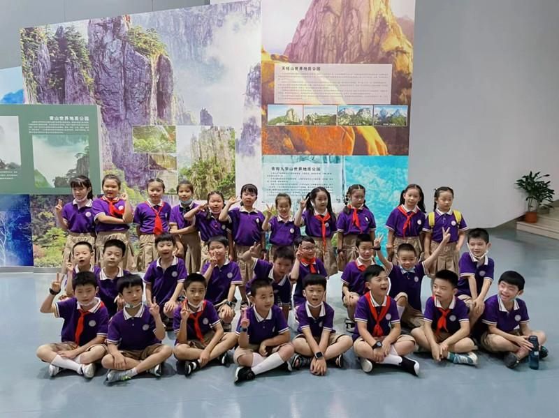 �Ϸ��л���С�������Fӳ��У�^��̽�����|���� ��ֲ���o���