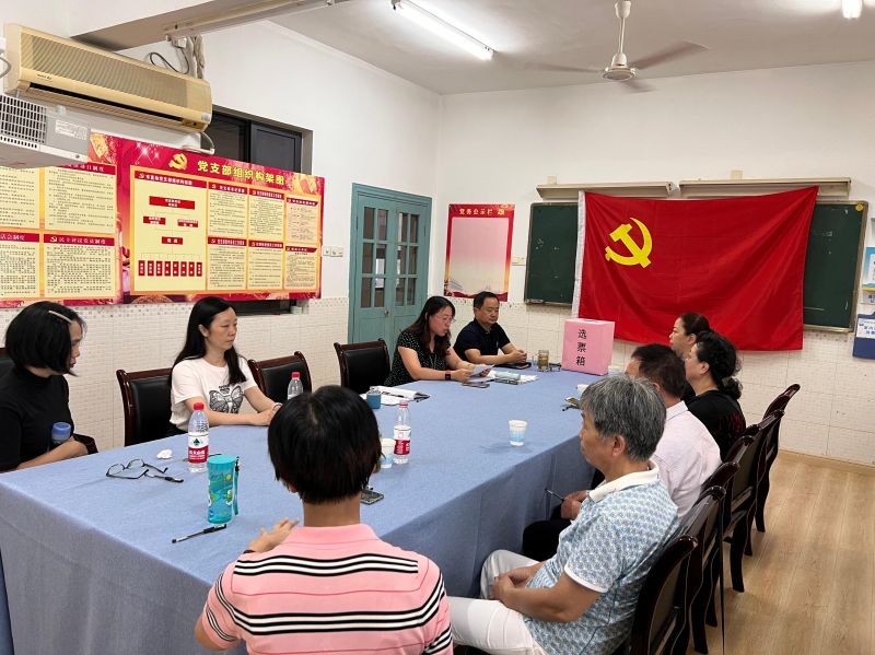 �Ϸ���ֱ�ٙC�P�׃��@�h֧���Q���x�e�����A�M���