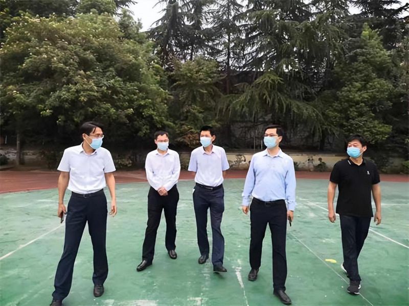 �Ϸ����L(zh��ng)��С���Ļ��@У�^(q��)�����(xi��ng)����(d��o) ��ӭ�_(k��i)�W(xu��)