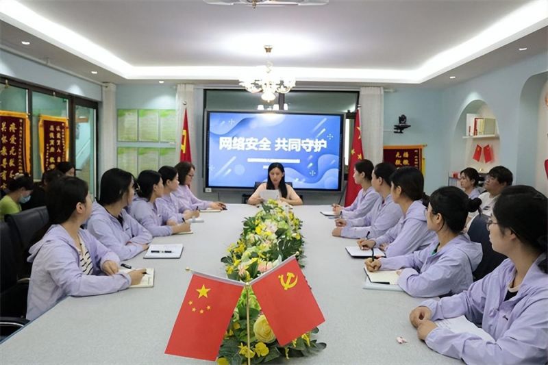 �Ϸ����p���׃��@�������F(tu��n)���Ƿֈ@���W(w��ng)�j(lu��)��ȫ ��ͬ���o(h��)