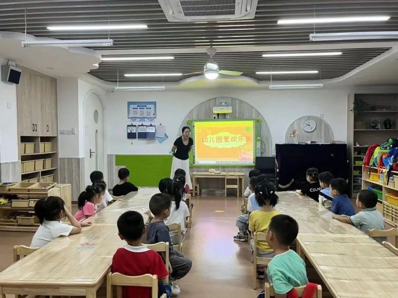 �Ϸ���ֱ���P(gu��n)��ί�_(k��i)չ�����������(d��ng)