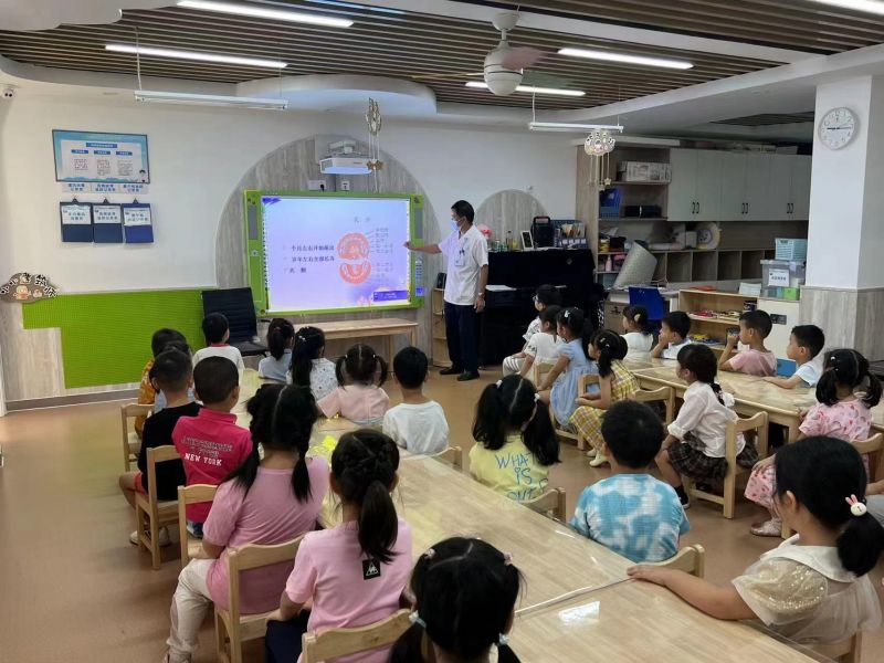 �Ϸ���ֱ�ٙC(j��)�P(gu��n)�׃��@�_չ�������ա������������(d��ng)