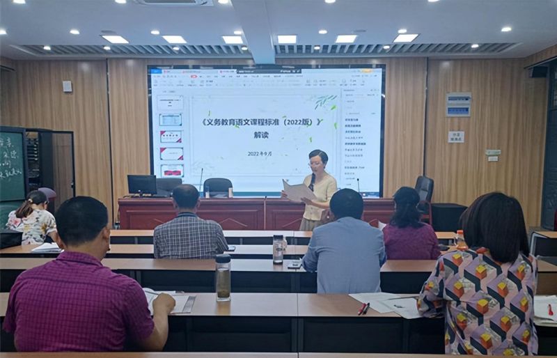 �Ϸ��е���ʮ���ЌW(xu��)�Z�ĽM�M�Ѝ�λ�󾚱�