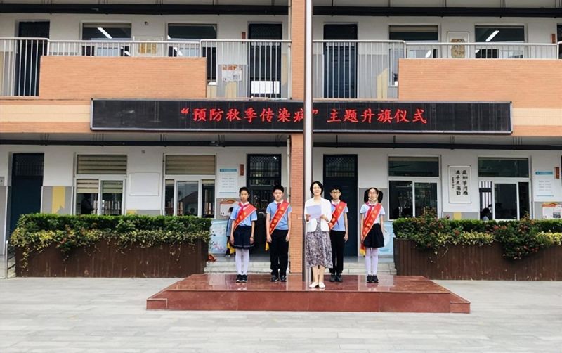 �Ϸ�������С�W(xu��)�A(y��)���＾��Ⱦ�� ��������У�@