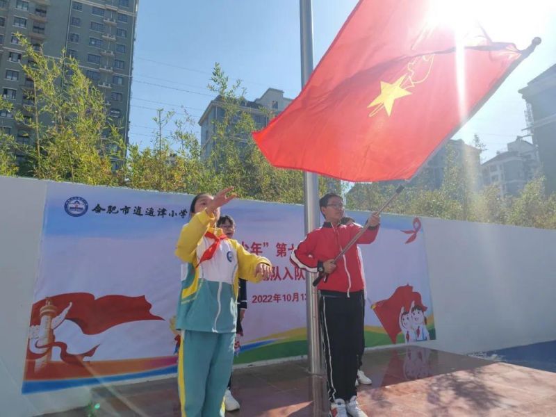 �Ϸ������b��С�W�������F�e�еڶ�����꠆T��ꠃxʽ