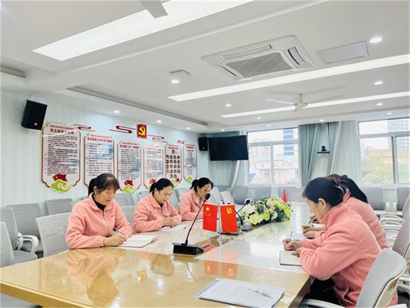 �Ϸ��а��c·�׃��@�������F���@�_չʳ�ÏĘI�ˆT��Ӗ