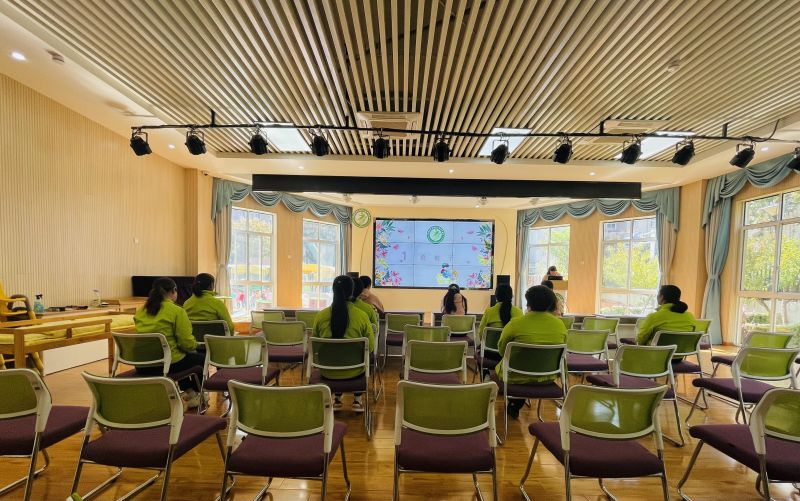 �Ϸ��а��׽������F����ֈ@��Ҏ�������ģ�����������