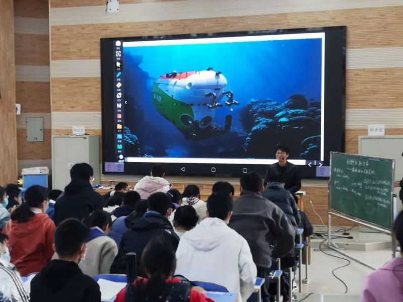 �Ϸ��и��л��W��Ԫ�̌Wչʾ�n����ںϷ��е����ЌW�e��