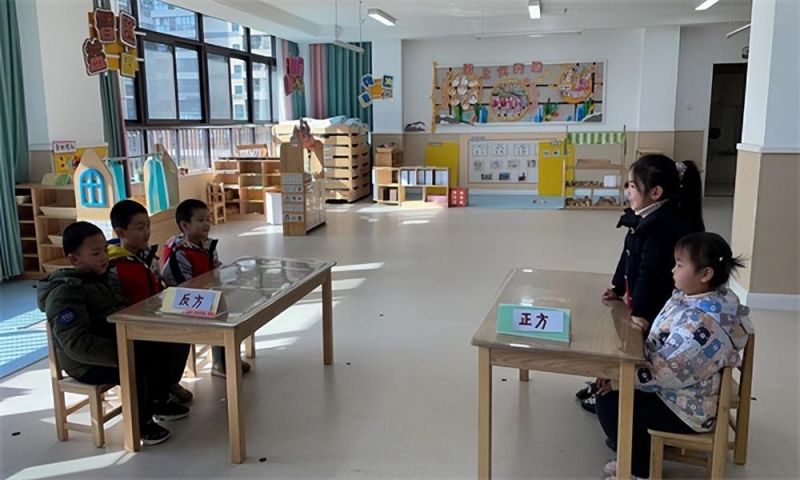 �Ϸ������v�׽̼��F�����ￂ�@�_չ��������ϵ�л��