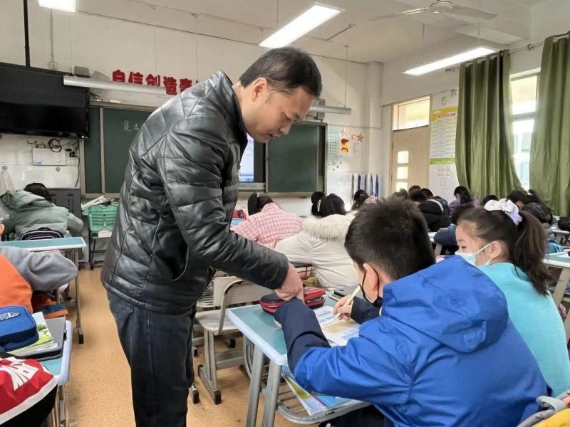 �Ϸ���ꖹ�С�W���W�M�ڶ�݆�n���о�