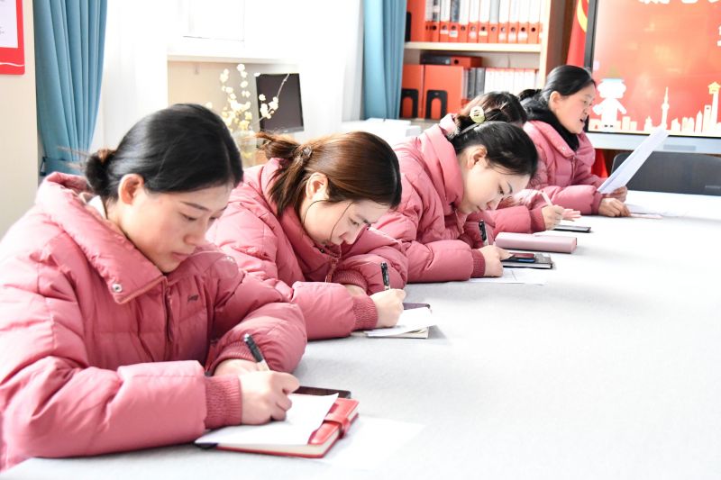 �Ϸ����p���׃��@�������F(tu��n)���_�W(xu��)���������� ����У�@���߰�ȫ��