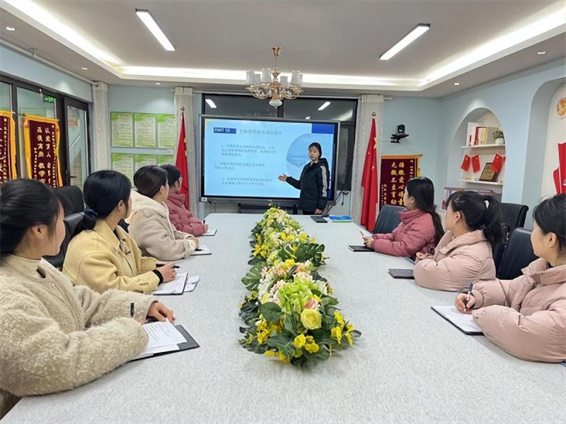 �Ϸ����p���׃��@�������F(tu��n)���Ƿֈ@�����к��Ľ�(j��ng)�(y��n) ���픵(sh��)�W(xu��)֮Ȥ