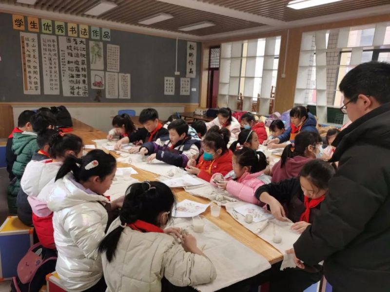 �����������F����У�^������n�� ���á��@�L�ɡ���2023�괺������F��ʽ�_�n