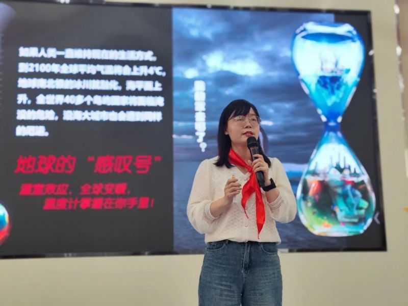 ��������ʿ�MУ�@��������ջ�����M�Ϸ������b��С�W