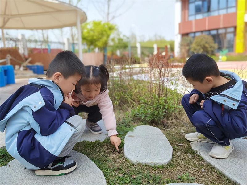 �Ϸ��а��c·�׃��@�������F(tu��n)ӭ��·�ֈ@��һ���@�Uʼ��΢�걊����