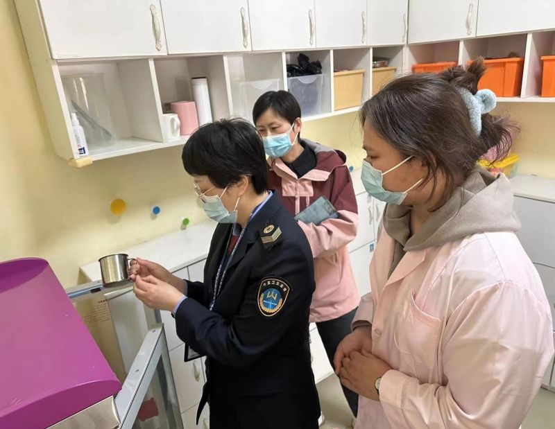 �Ϸ����p���׃��@�������F��Ȼ�ӷֈ@ӭ���l���c������헱O���z��