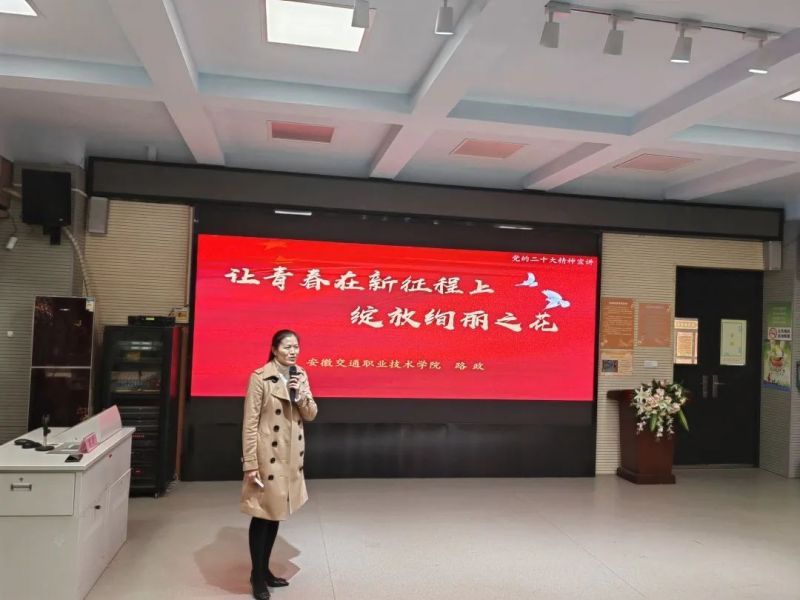 �Ϸ���ꖹ�С�W��׌�ഺ���������Ͼ`�Žk��֮��