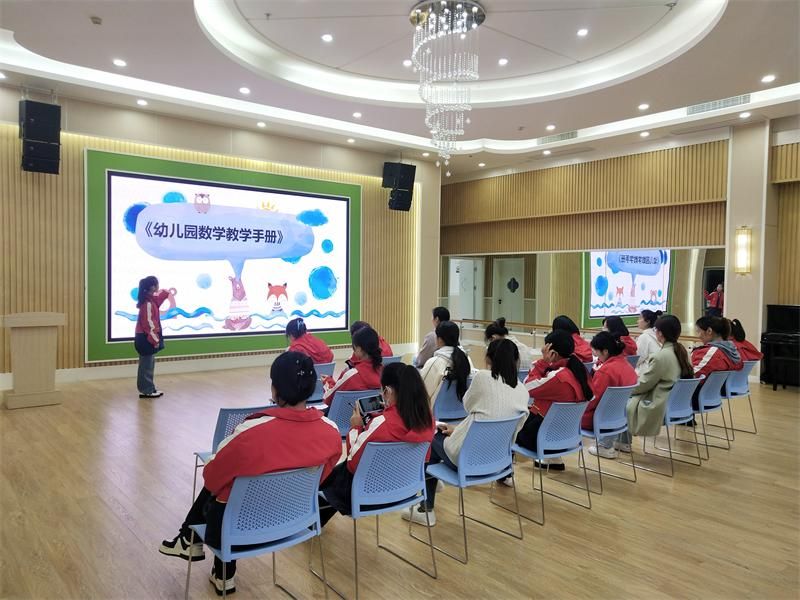 �Ϸ������v�׽̼��F(tu��n)�����ￂ�@�_(k��i)չ�x��(sh��)�����������(d��ng)