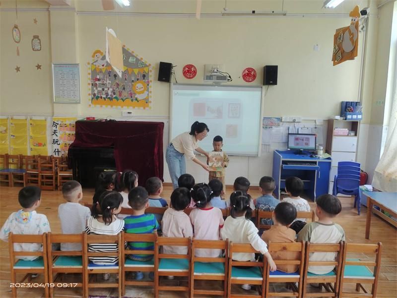 �Ϸ������v�׽̼��F���v�@�^�_չ�������x���ա�ϵ���x�����