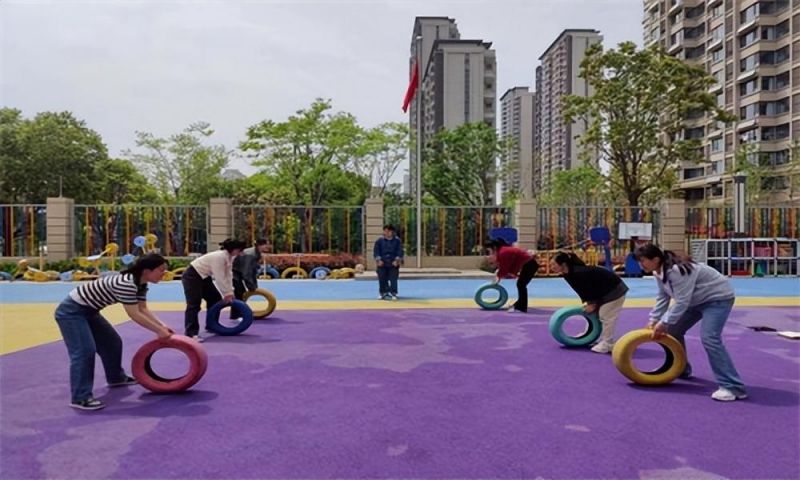 �Ϸ�����Ϫ�����׃��@�_չ��һ����桱���}���л��