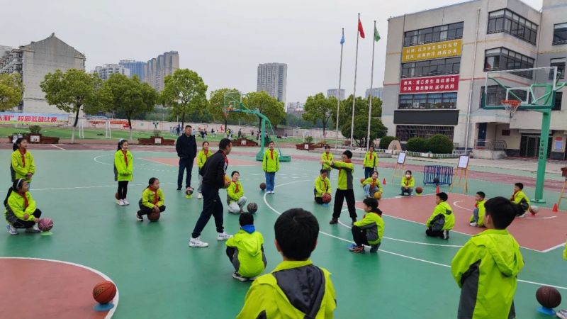 �Ϸ�����ɽС�W�w�����n�F��_չ�R��չʾ�n