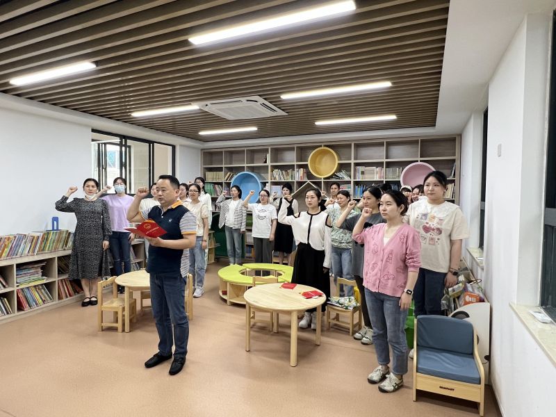 �Ϸ���ֱ�ٙC�P�׃��@�_չ���������������