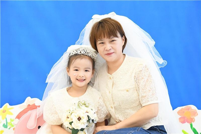 �Ϸ��а��c·�׃��@�������Fӭ��·�ֈ@�_չĸ�H�����}���