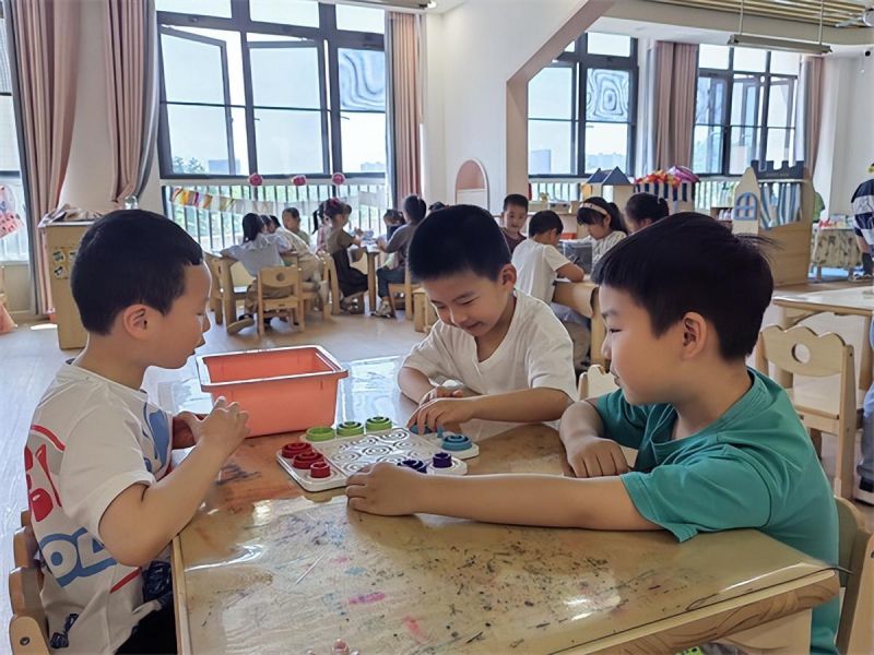 �Ϸ��а��׽������Fӭ��·�ֈ@�_չ�����С㕽�ϵ�л��