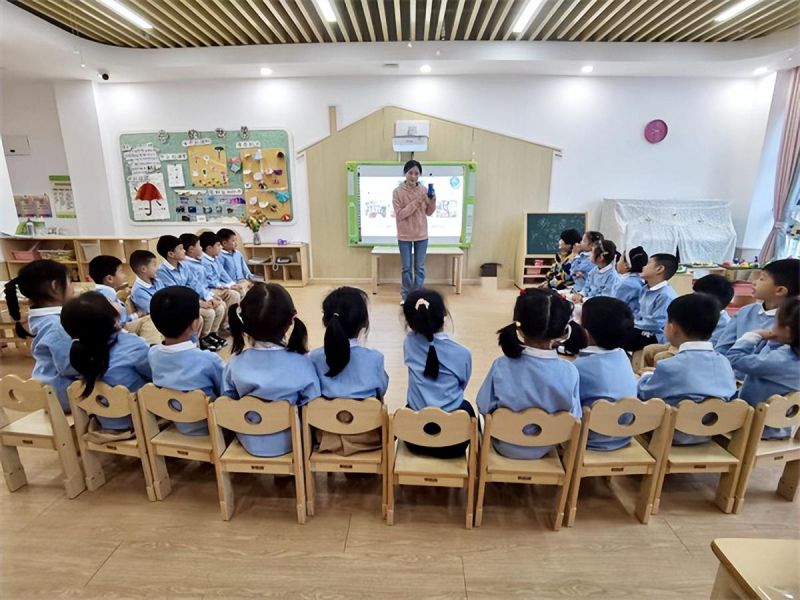 �Ϸ��а��׽������Fӭ��·�ֈ@�_չ�׃�ʳƷ��ȫ�����������