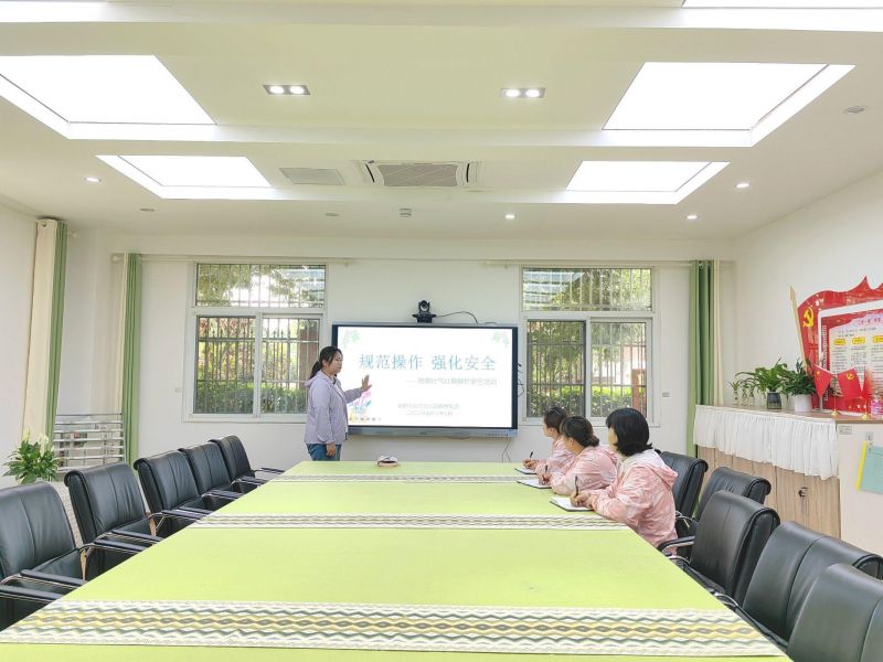 �Ϸ����p���׃��@�������F(tu��n)��Ȼ�ӷֈ@�_չʳ���O(sh��)�䰲ȫ������Ӗ(x��n)