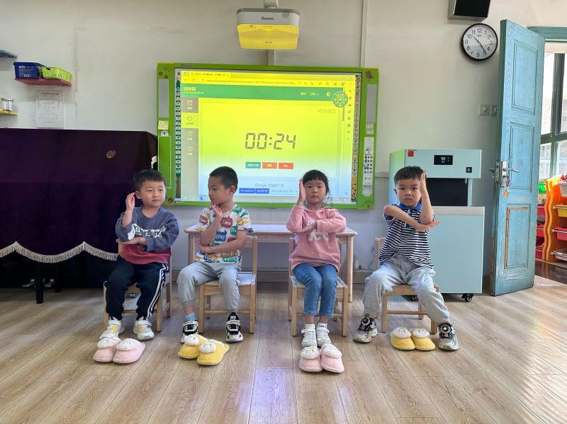 �Ϸ���ֱ�ٙC�P(gu��n)�׃��@�_չ���}�n�̻��