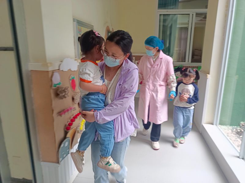 �Ϸ����p�׽������F��Ȼ�ӷֈ@�_չʳƷ��ȫͻ�l�¼������ݾ����