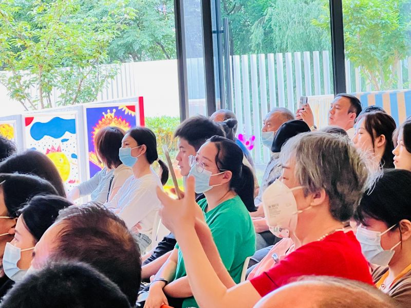 �Ϸ��а��c·�׃��@�������F����֮��ֈ@���ƌW㕽ӣ��x�ܳ��L